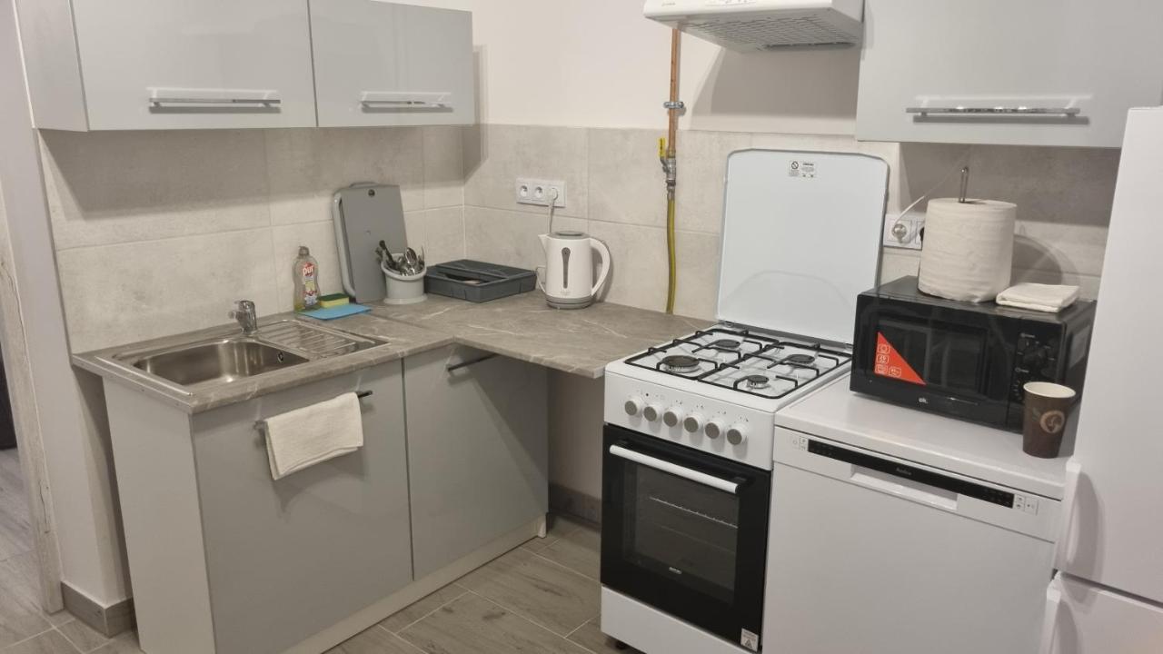 Etna 3 Dom Z Parkingiem Rzeszow Morgowa Apartment Екстериор снимка