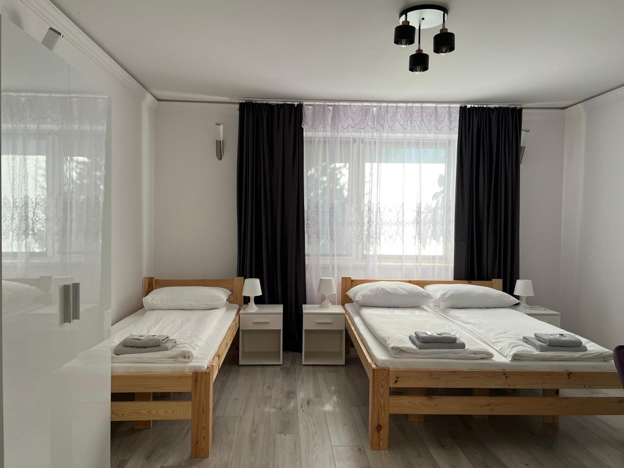 Etna 3 Dom Z Parkingiem Rzeszow Morgowa Apartment Екстериор снимка